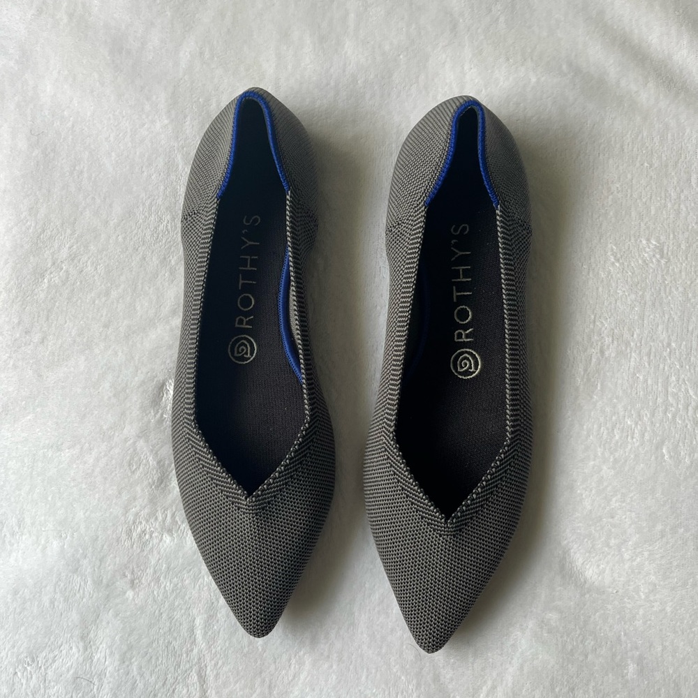 Rothy's Women's Black and Blue Flats